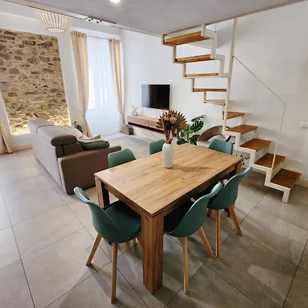 Classy Homes - Acquamarina Apartment *