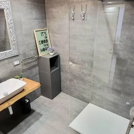 شقة Classy Homes - Acquamarina سانريمو